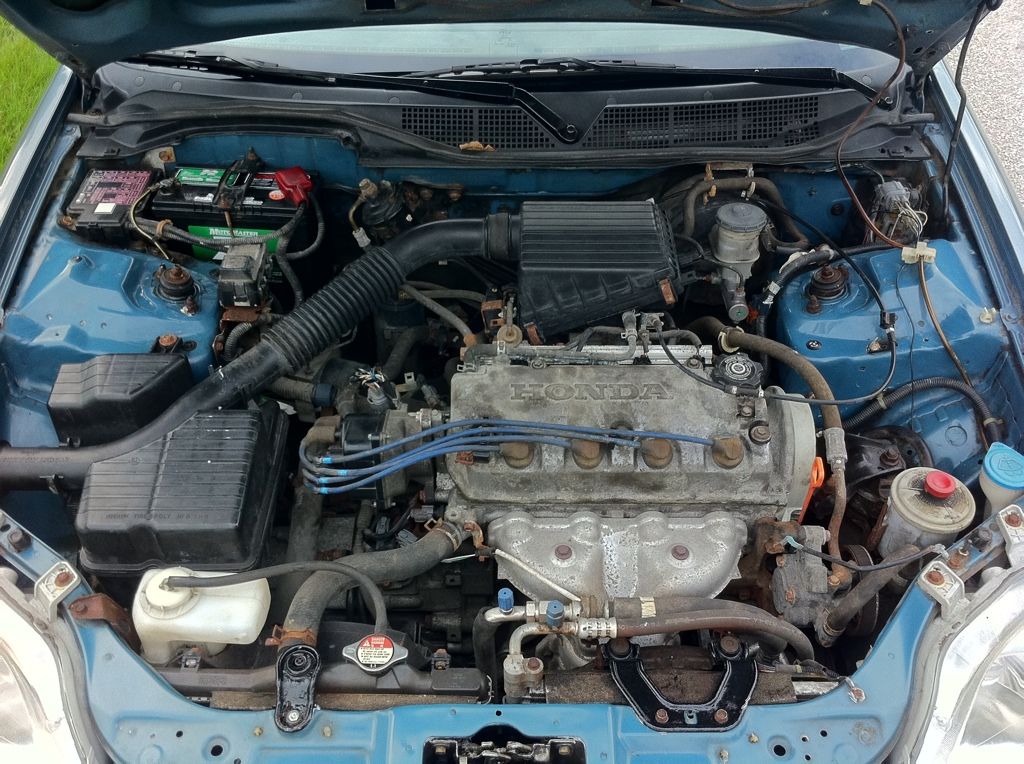 1994 honda civic sedan engine bay