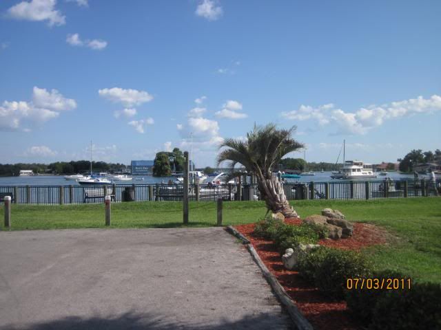 crystalriver4th2011119.jpg