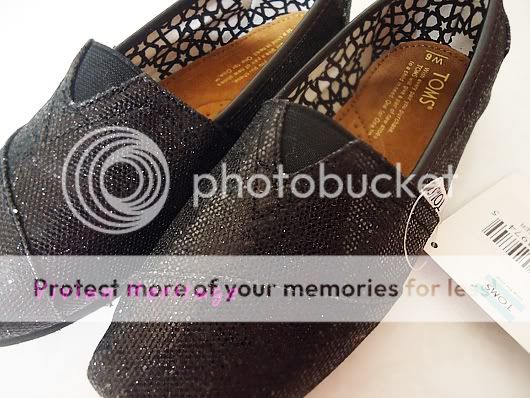 TOMS NEW BLACK GLITTER WOMENS 100% auth. (U.S SELLER)  