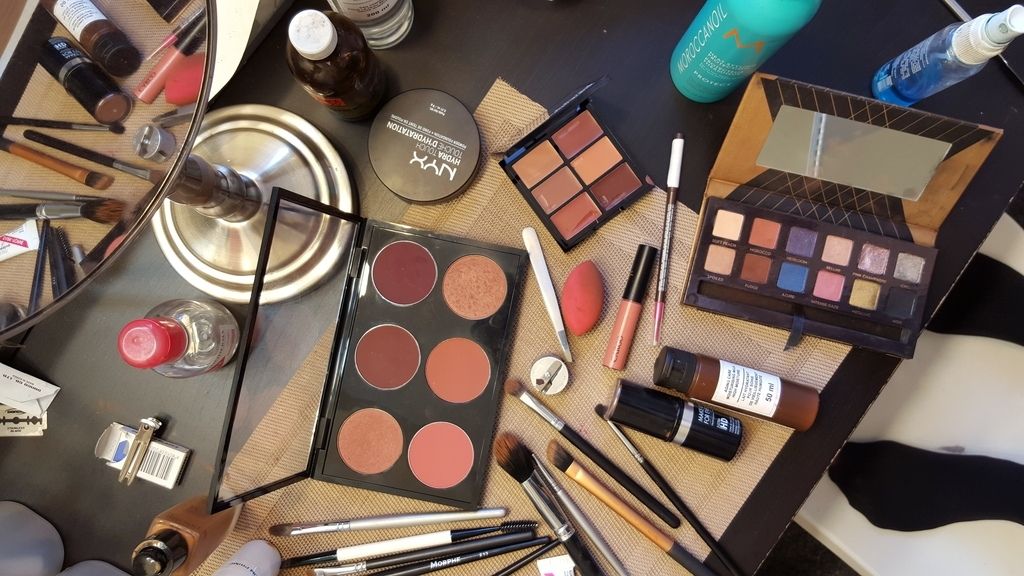 5 Tips for choosing a makeup artist that's right you, Toronto Beauty Blogger, Makeup Artist 