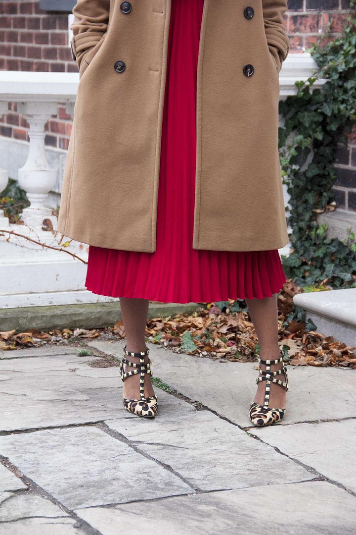 Red Pleated Skirt, Camal Wool Jacket, Toronto Blogger 