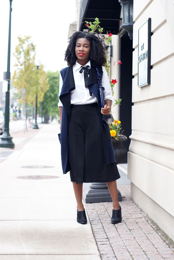 Black bow blouse, Culottes, Toronto Style blogger, Thrift blog