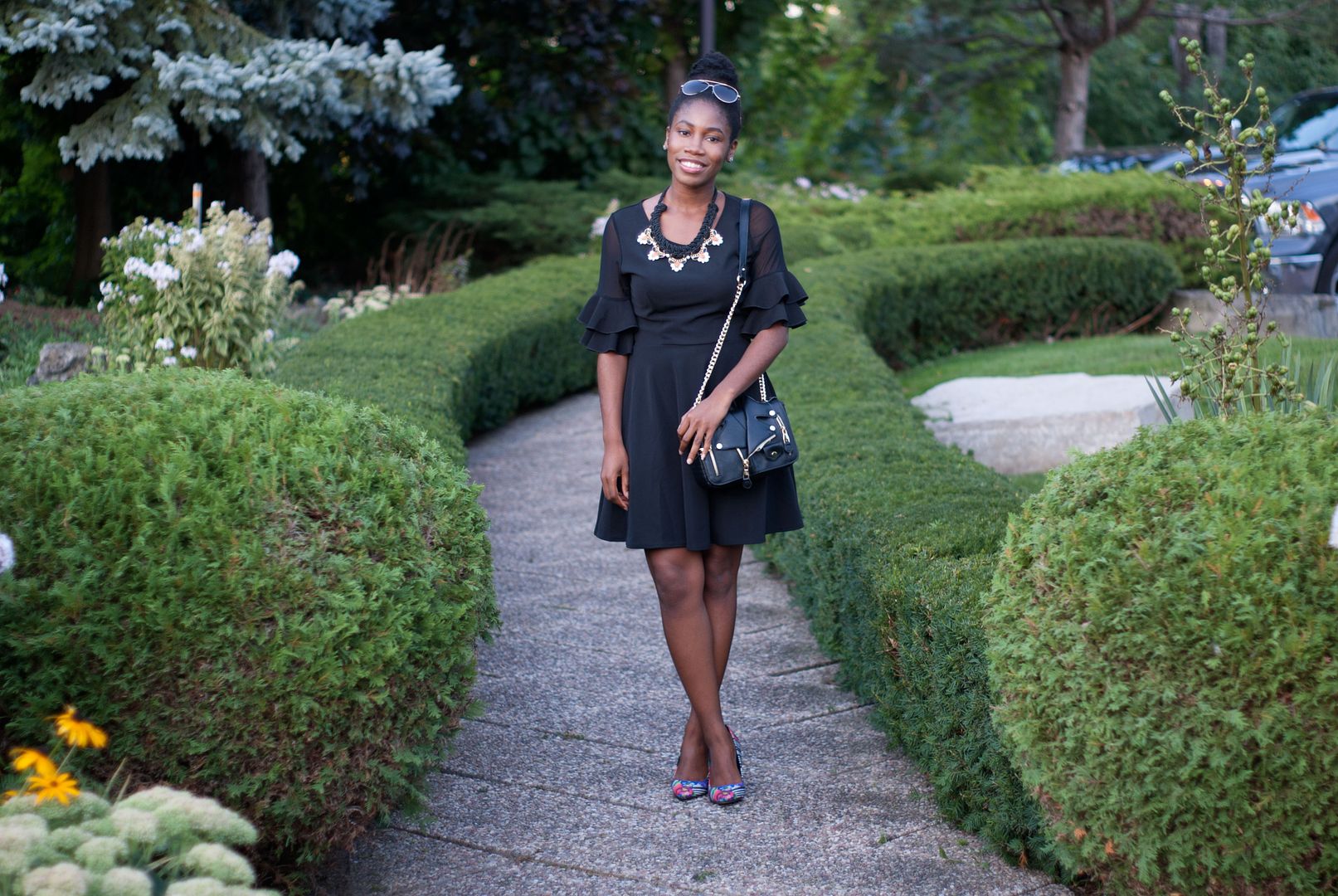 Little black dress with ruffle sleeves, Toronto blogger  